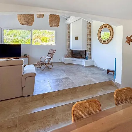 Stunning In Saint-raphael Casa vacanze